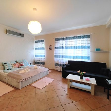Jackpot Apartman Boedapest Buitenkant foto
